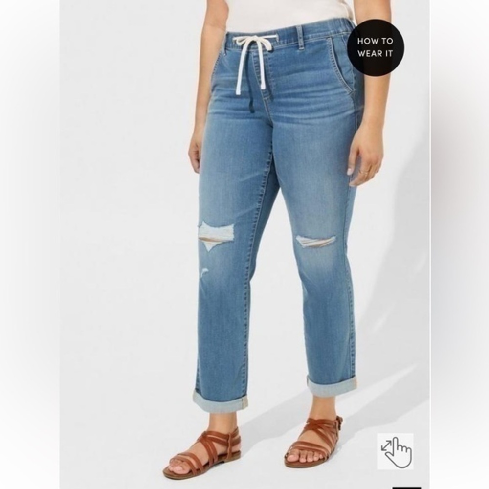 Torrid Blue Ankle & Cropped Jeans